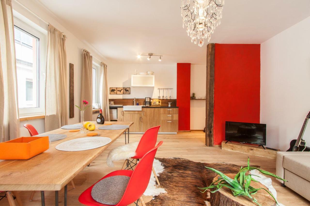 Ferienwohnung Wohnen an der Juliuspromenade Main Würzburg Exterior foto